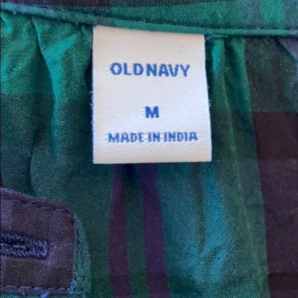 Old Navy Plaid Short-Sleeve Top - Medium - Picture 4 of 5
